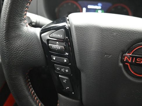 Used 2023 Nissan Frontier PRO-4X w/ Technology Package image 20