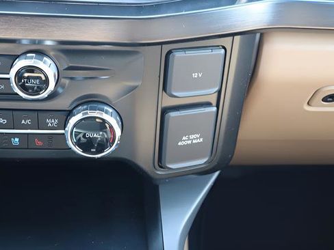 New 2026 Ford F250 Lariat w/ Lariat Ultimate Package AWD/4WD image 28