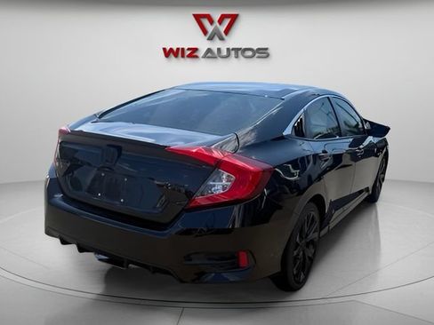 Used 2019 Honda Civic Sport image 4