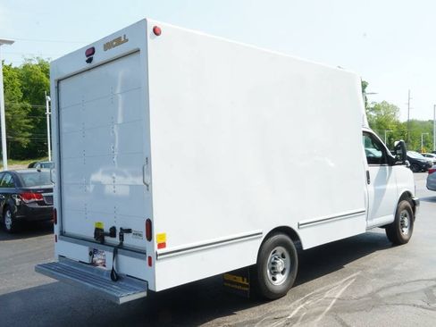 New 2026 Chevrolet Express 3500 w/ Power Convenience Package RWD image 11