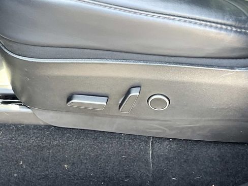 Used 2021 Tesla Model Y Long Range image 26