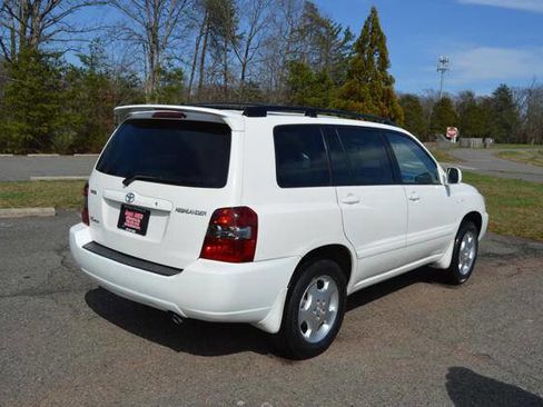 Used 2004 Toyota Highlander Limited AWD/4WD image 65