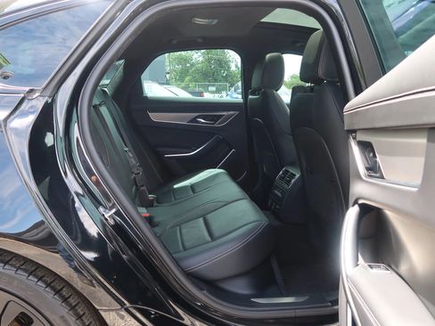 Used 2024 Jaguar XF R-Dynamic SE AWD/4WD image 22