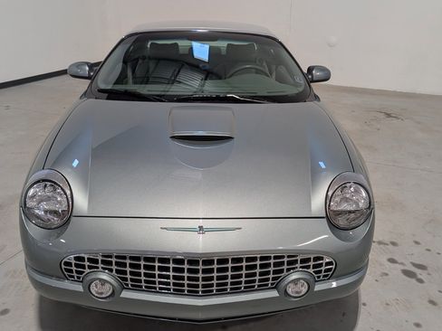 Used 2004 Ford Thunderbird Pacific Coast RWD image 23