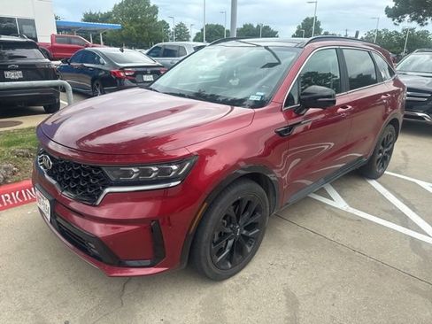 Used 2021 Kia Sorento SX FWD image 2