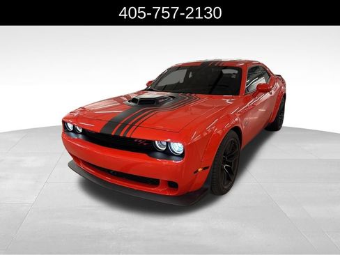 Used 2022 Dodge Challenger R/T Scat Pack RWD image 1