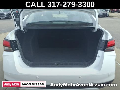 Used 2023 Nissan Versa S FWD image 9