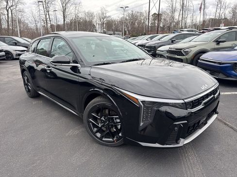 New 2026 Kia K4 GT-Line Turbo image 1