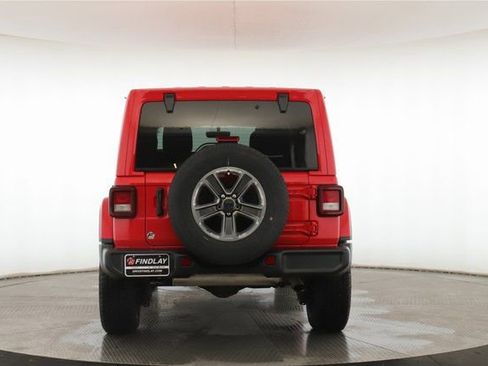 Used 2023 Jeep Wrangler Sahara image 11