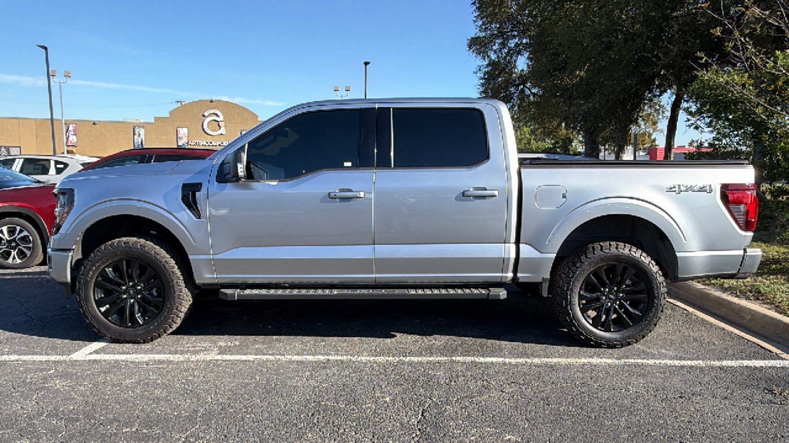 Used 2025 Ford F150 XLT w/ Equipment Group 302A MID AWD/4WD image 22