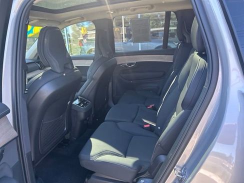 Certified 2025 Volvo XC90 B6 Plus AWD/4WD image 16