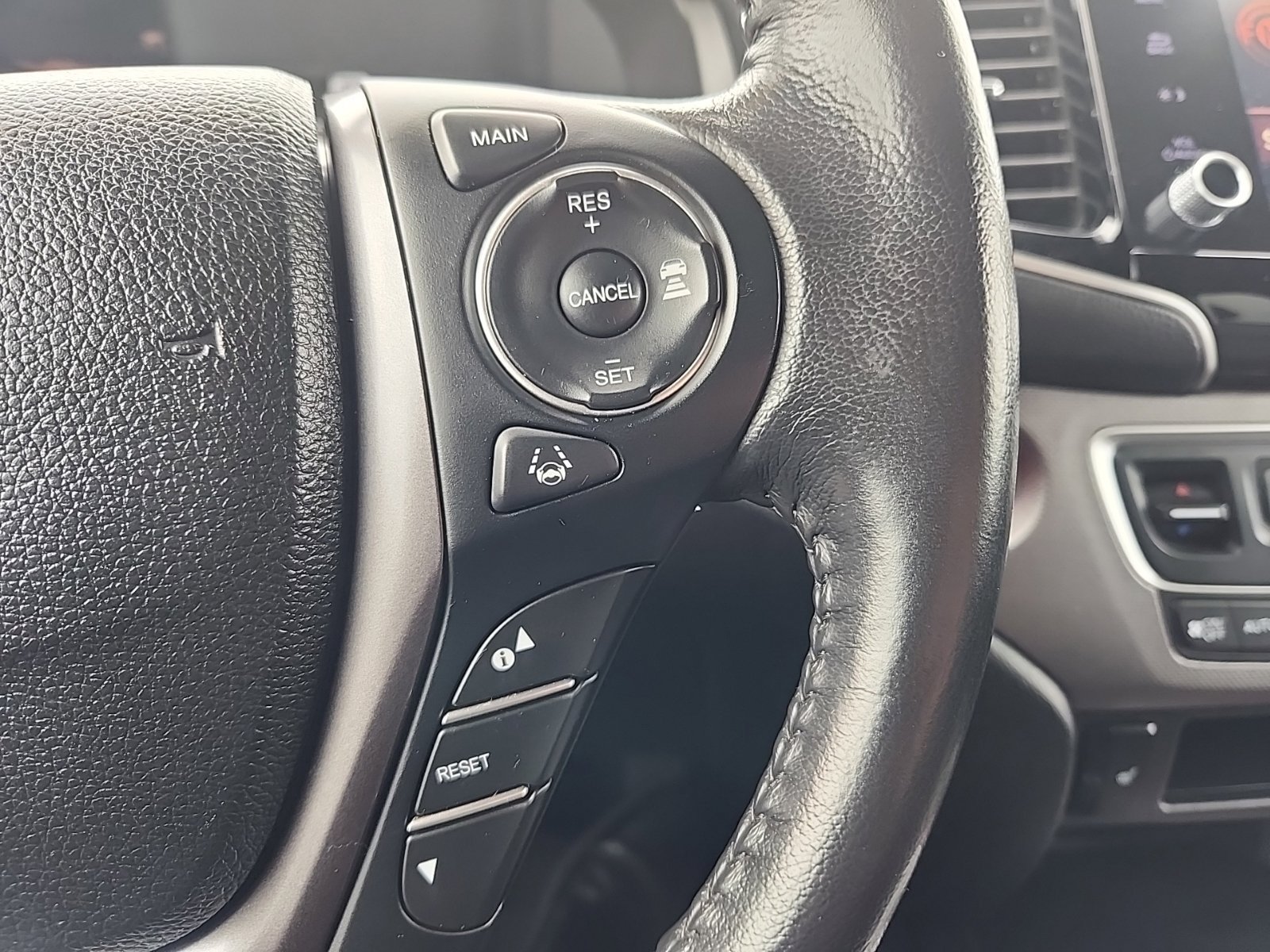 Used 2023 Honda Ridgeline RTL image 23