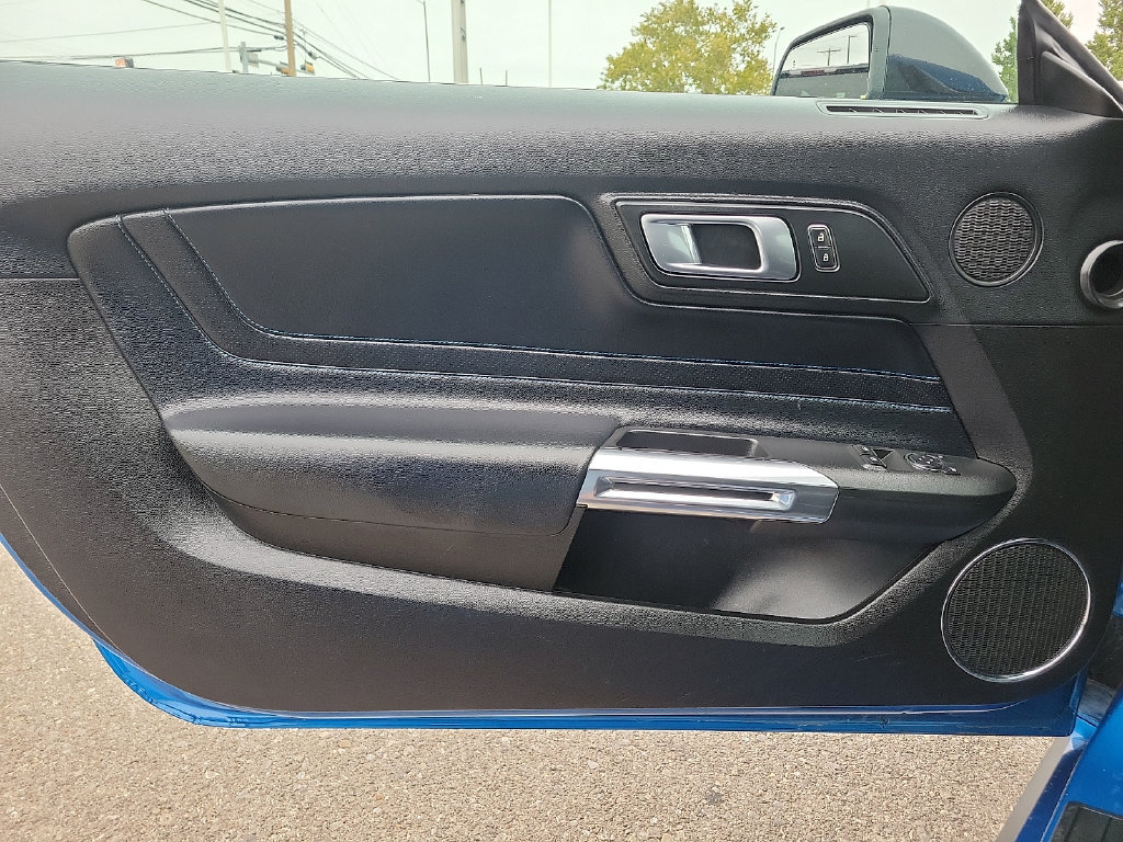Used 2021 Ford Mustang GT Premium w/ Equipment Group 401A RWD image 22