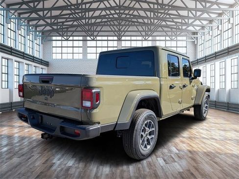 New 2025 Jeep Gladiator Sport image 4