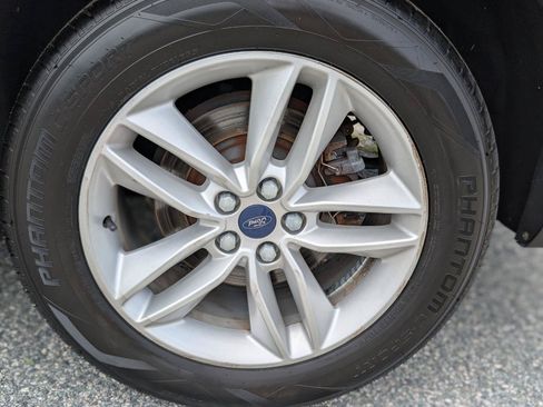 Used 2015 Ford Edge SEL AWD/4WD image 3