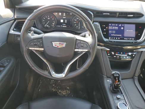Certified 2023 Cadillac XT6 Sport w/ Technology Package image 16