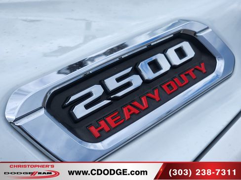 Used 2023 RAM 2500 Laramie AWD/4WD image 30