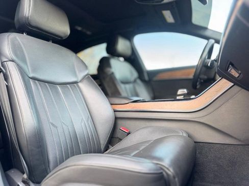 Used 2019 Audi A8 L 3.0T w/ Executive Package AWD/4WD image 23