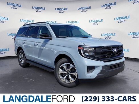 New 2027 Ford Expedition Active RWD image 1
