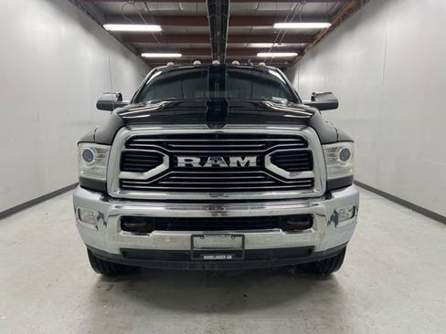 Used 2016 RAM 2500 Limited image 2