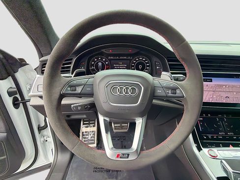 Used 2025 Audi RS Q8 performance w/ RS Design Package - Red AWD/4WD image 38