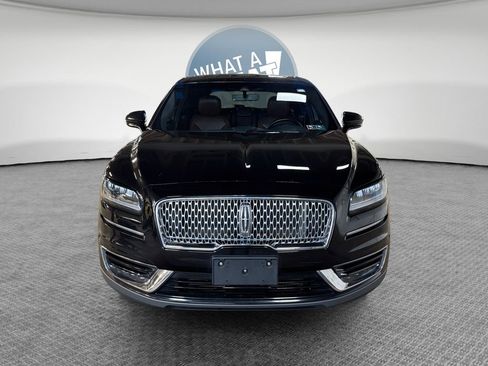 Used 2020 Lincoln Nautilus Reserve AWD/4WD image 9