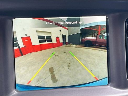 Used 2021 Dodge Charger SXT w/ Driver Convenience Group image 13