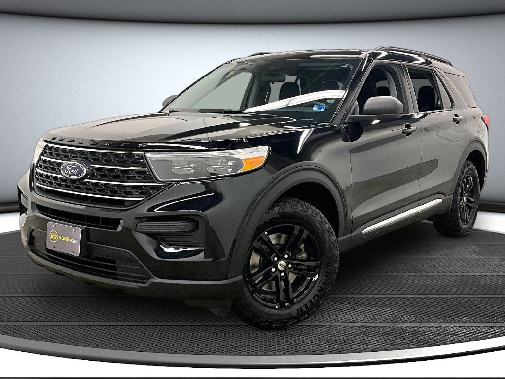 Used 2021 Ford Explorer XLT AWD/4WD image 3