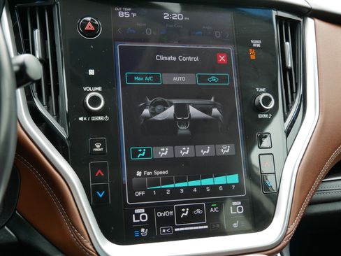 Used 2020 Subaru Outback Touring w/ Popular Package #2 AWD/4WD image 23