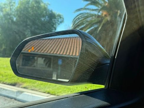 Used 2017 Hyundai Sonata Limited image 16