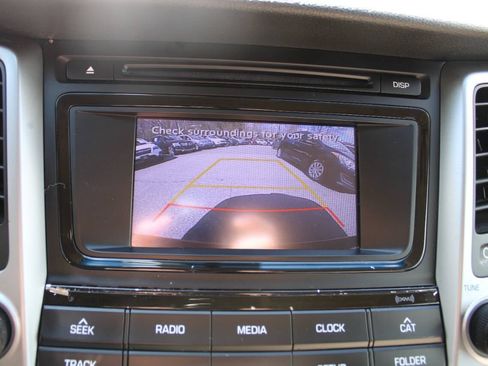 Used 2016 Hyundai Tucson Sport image 35