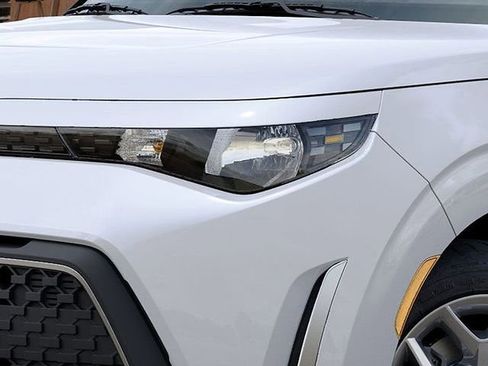 New 2025 Kia Soul LX image 14