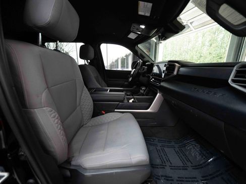 Used 2025 Toyota Tundra SR5 w/ SR5 Convenience Package image 26