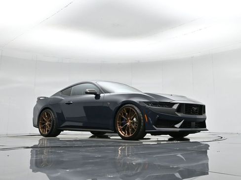 Used 2025 Ford Mustang Dark Horse image 2