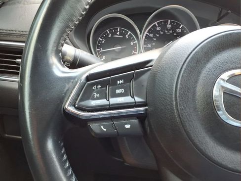 Used 2018 MAZDA CX-5 Touring FWD image 13