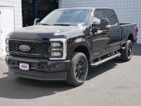 New 2025 Ford F250 Lariat w/ Lariat Ultimate Package image 2
