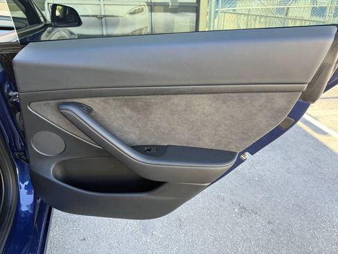 Used 2023 Tesla Model 3 Standard Range RWD image 26