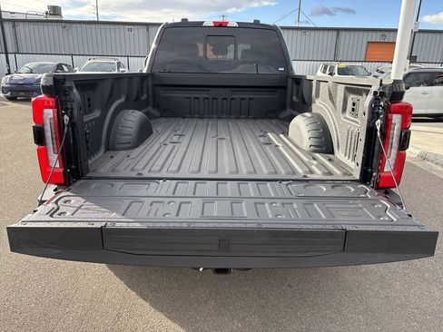 Used 2026 Ford F450 Platinum w/ Platinum Plus Package image 32