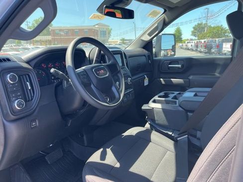 New 2026 GMC Sierra 2500 Pro w/ 1SA Pro Safety Plus Package AWD/4WD image 6