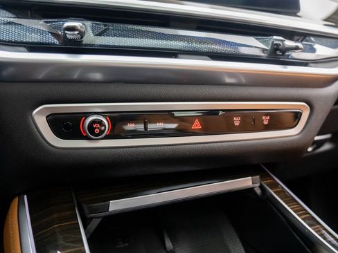 Certified 2025 BMW X5 xDrive40i w/ Premium Package image 23