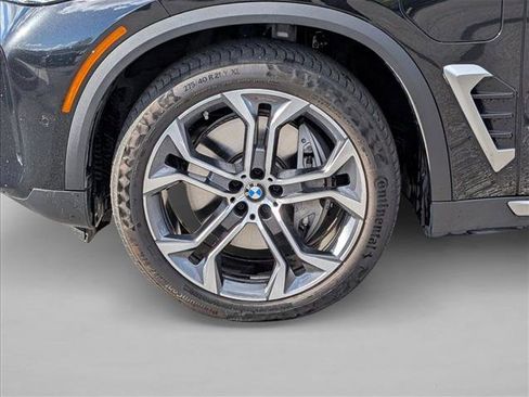 Used 2026 BMW X5 xDrive50e w/ Executive Package image 10
