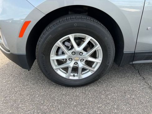 Used 2023 Chevrolet Equinox LT image 23