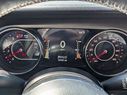 Used 2020 Jeep Wrangler Unlimited Rubicon AWD/4WD image 12