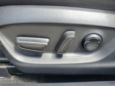 Used 2021 Toyota Camry LE image 16