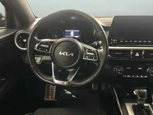 Used 2024 Kia Forte GT-Line w/ GT-Line Premium Package FWD image 10