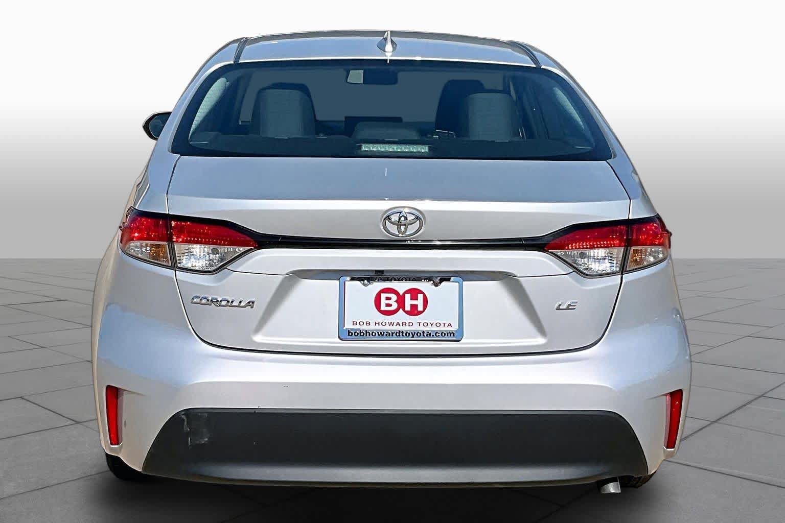 Used 2024 Toyota Corolla LE FWD image 5
