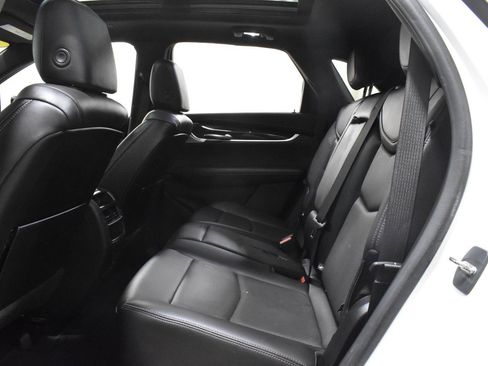Used 2024 Cadillac XT5 Premium Luxury FWD image 7
