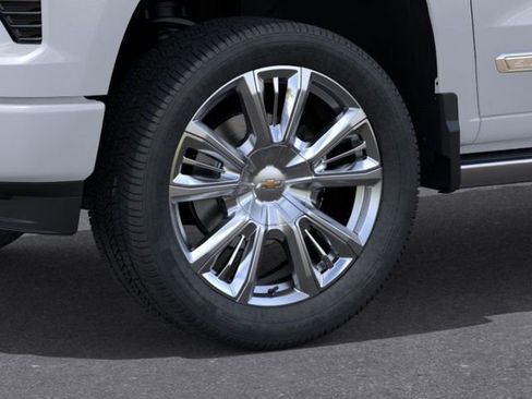 New 2026 Chevrolet Silverado 1500 High Country image 9