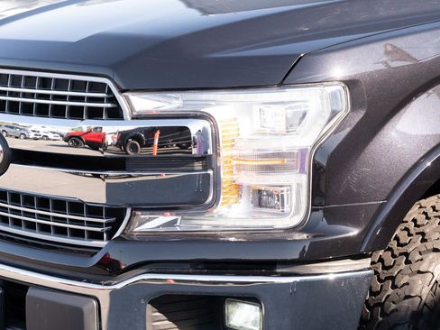 Used 2019 Ford F150 Lariat w/ Equipment Group 502A Luxury AWD/4WD image 22