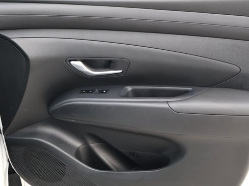 Certified 2025 Hyundai Tucson SEL image 17